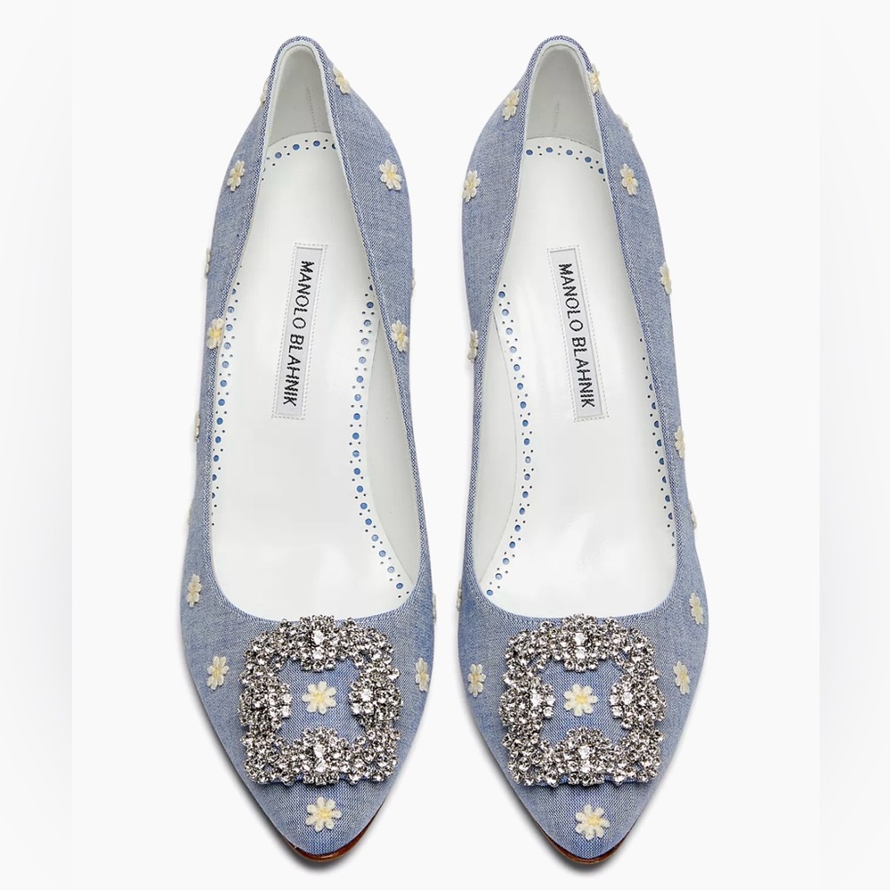 Manolo Blahnik Hangisi 90MM Crystal-Embellished Pumps